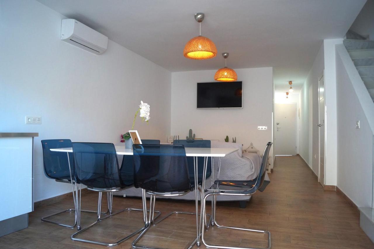 Apartamentos El Abuelo Torrevieja Bagian luar foto