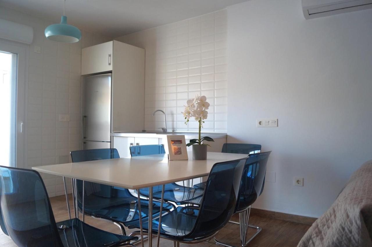 Apartamentos El Abuelo Torrevieja Bagian luar foto