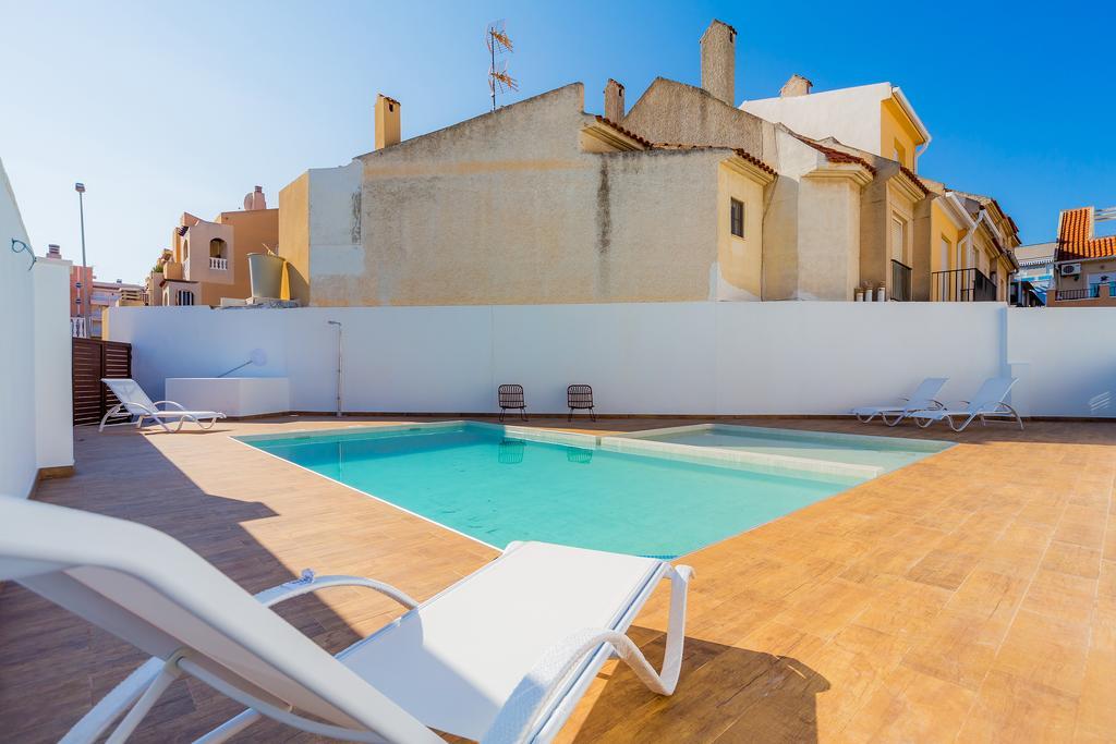 Apartamentos El Abuelo Torrevieja Bagian luar foto