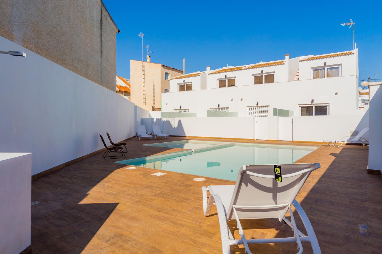 Apartamentos El Abuelo Torrevieja Bagian luar foto