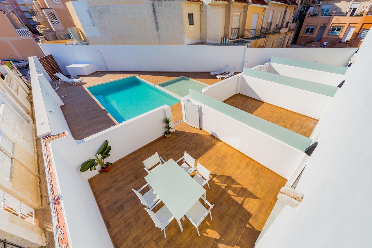 Apartamentos El Abuelo Torrevieja Bagian luar foto